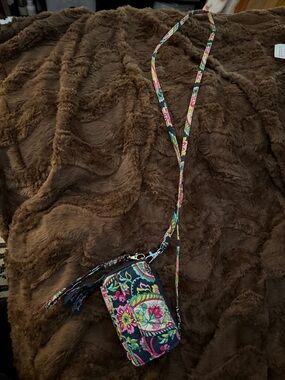 Vera Bradley Crossbody Wristlet - new, NEVER USED BEFORE